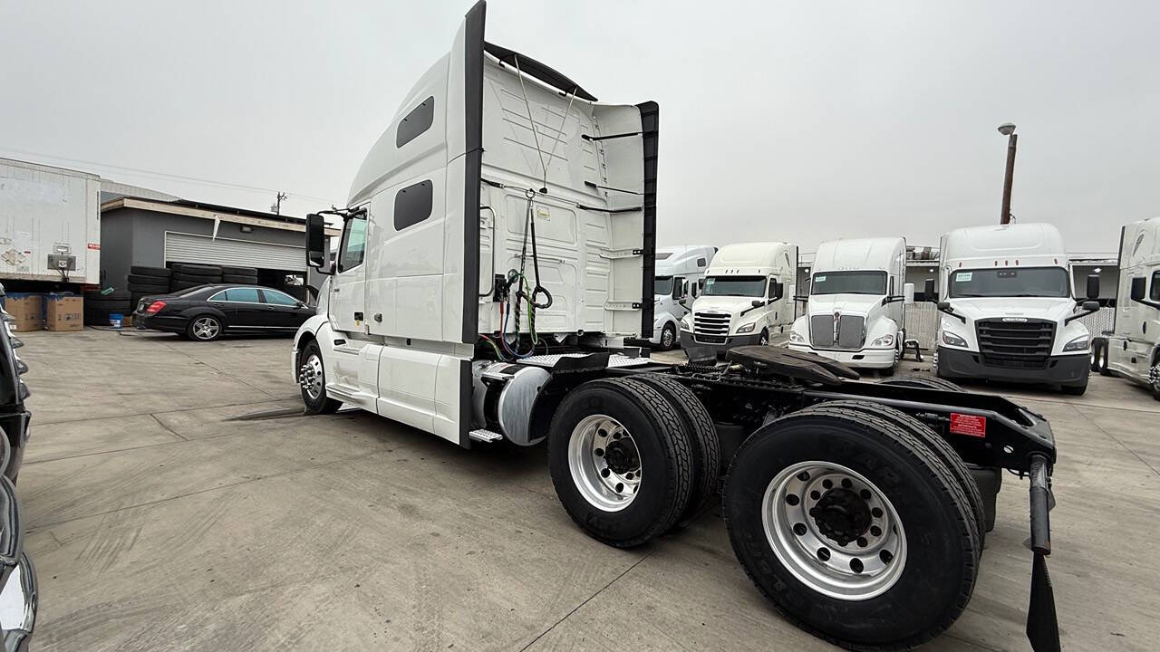 2019 Volvo VNL for sale at KING TRUCK TRAILER SALES in Bakersfield, CA