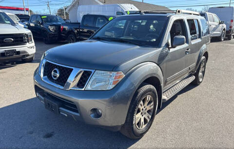 2009 Nissan Pathfinder SE
