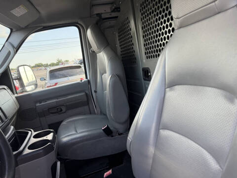 2011 Ford E-Series E-250