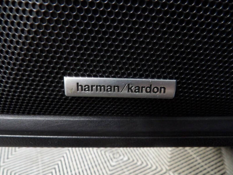 2022 Subaru Outback Touring XT