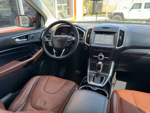 2017 Ford Edge Titanium