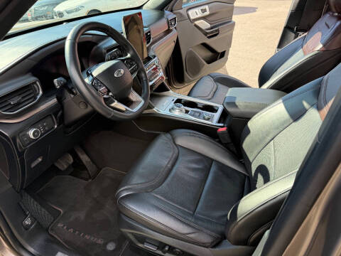 2021 Ford Explorer Platinum