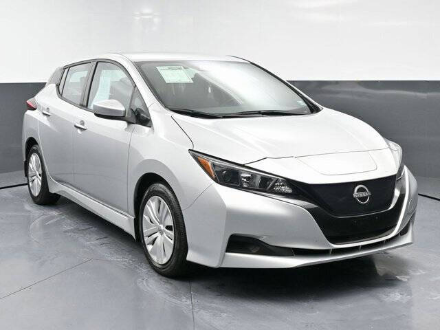 2023 Nissan LEAF S