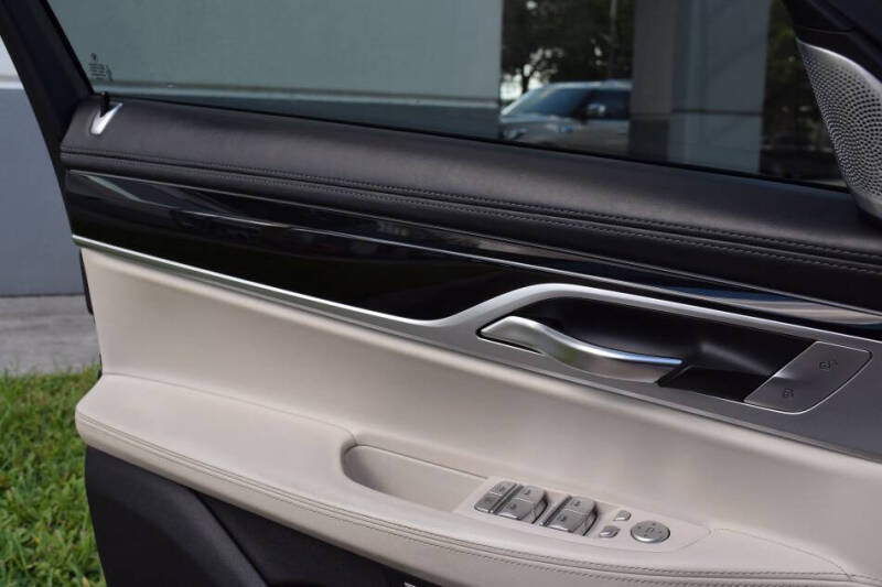 2017 BMW 7 Series ALPINA B7 xDrive