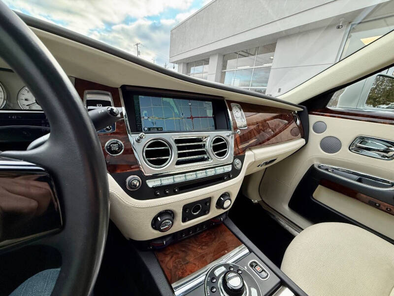 2012 Rolls-Royce Ghost