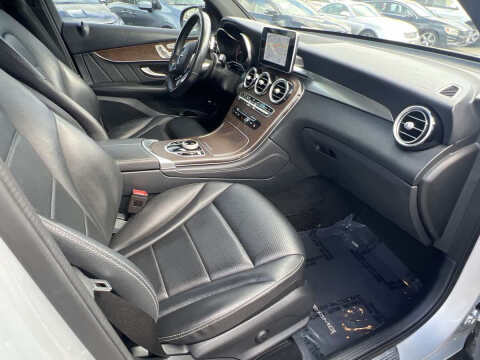 2019 Mercedes-Benz GLC GLC 350e 4MATIC