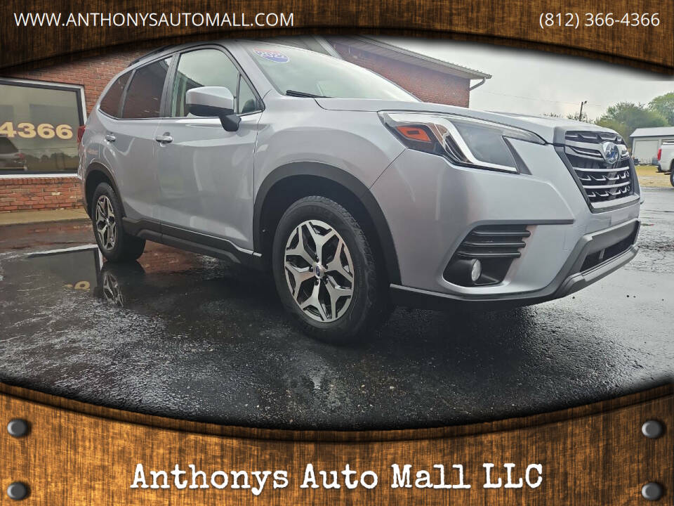 2022 Subaru Forester Premium's photo