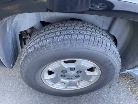 2014 Chevrolet Suburban LT