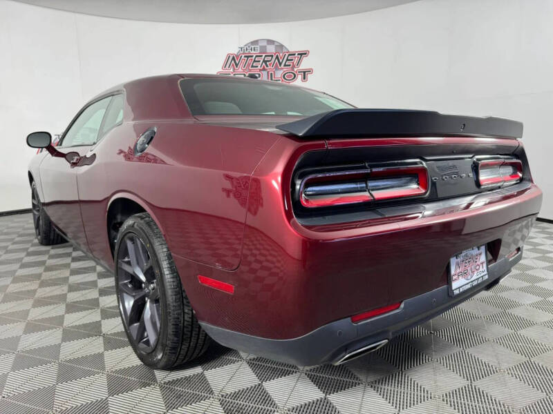 2021 Dodge Challenger SXT