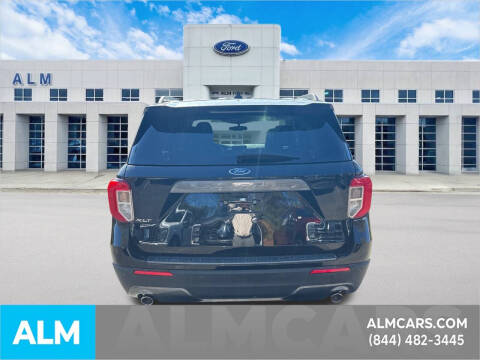 2024 Ford Explorer XLT