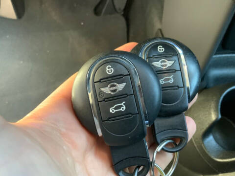 2017 MINI Hardtop 4 Door Cooper