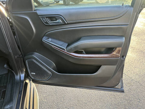 2017 GMC Yukon XL SLT