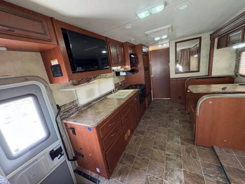 2012 Ford E-Series E-450 SD