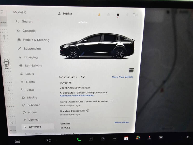 2023 Tesla Model X Standard Range