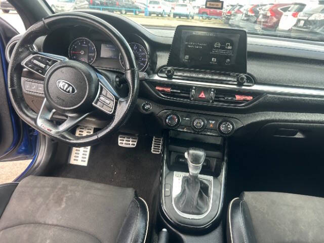 2021 Kia Forte GT Line