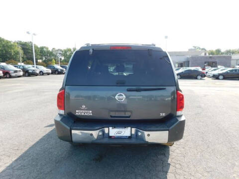 2004 Nissan Armada SE