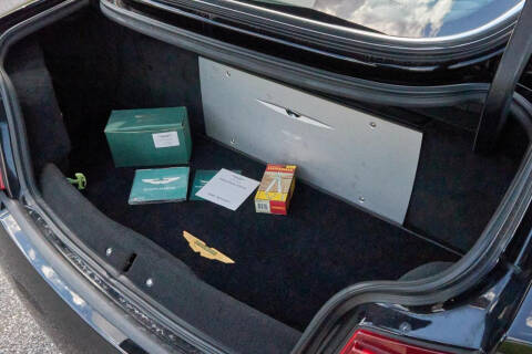 2003 Aston Martin V12 Vanquish