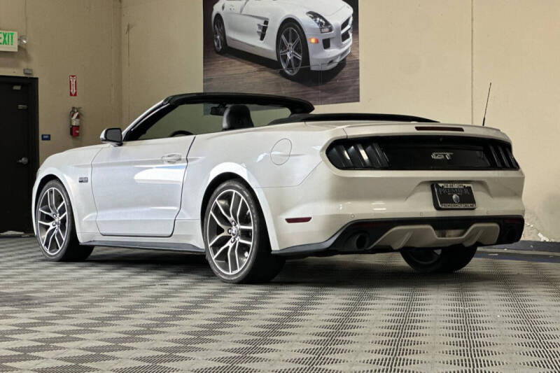 2017 Ford Mustang GT Premium