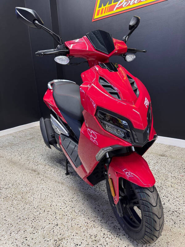 2026 Ascend R9