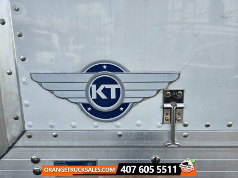 2017 Freightliner M2 106