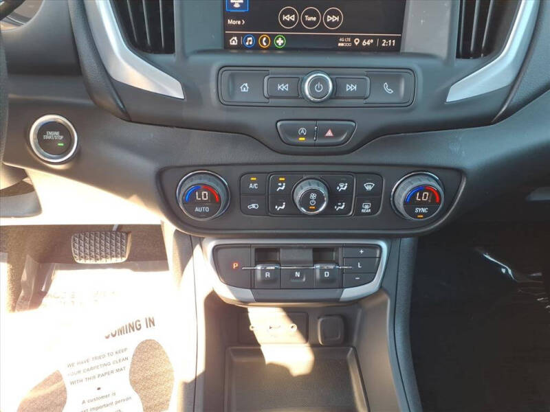 2022 GMC Terrain SLE