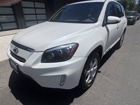 2012 Toyota RAV4 EV