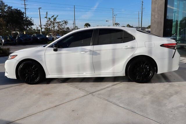 2018 Toyota Camry SE
