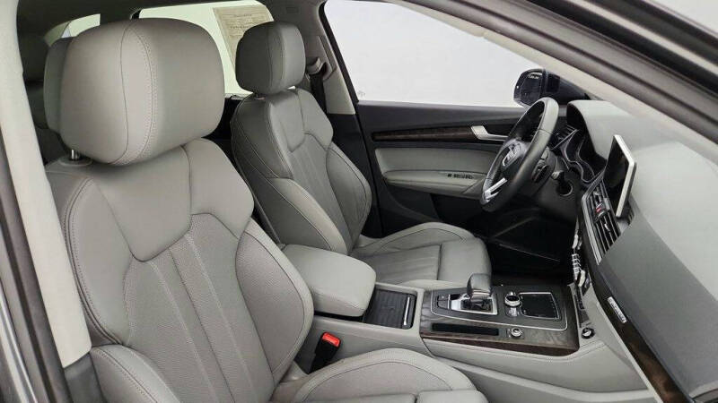 2019 Audi Q5 quattro Premium Plus 45 TFSI