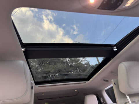 2017 Chrysler Pacifica Hybrid Platinum