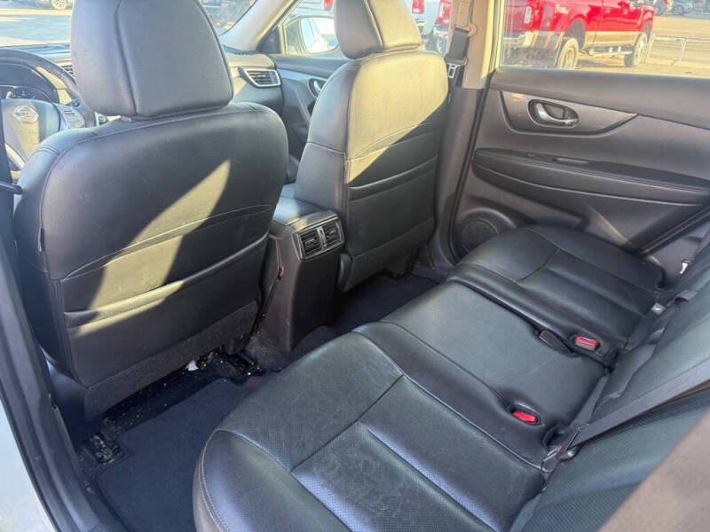 2016 Nissan Rogue SL