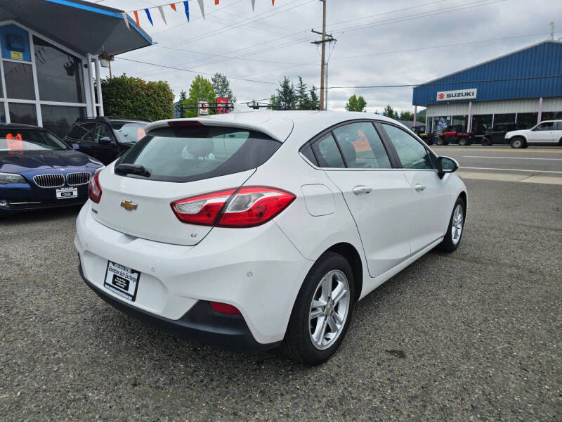 2017 Chevrolet Cruze LT Auto