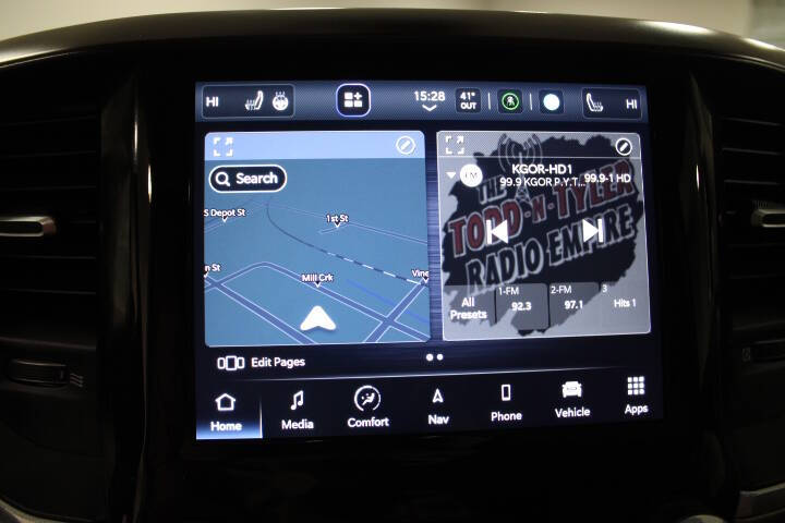 2022 RAM 3500 Laramie