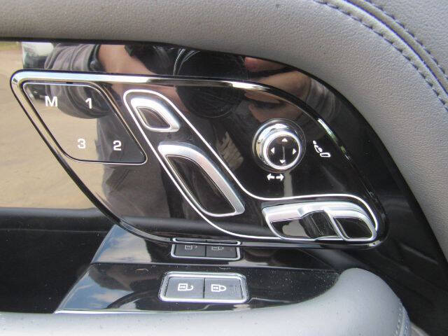 2022 Land Rover Range Rover P400 HSE Westminster Edition