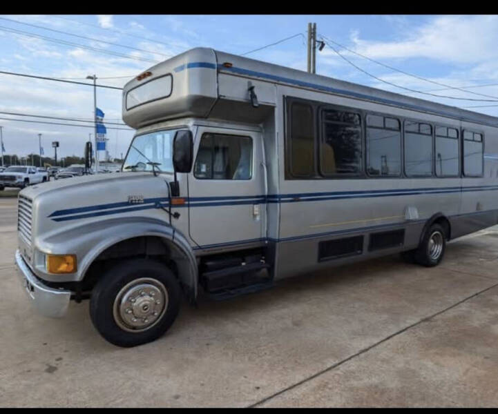 1999 International 3300 for sale at Contraband Auto Sales #2 in Lake Charles LA