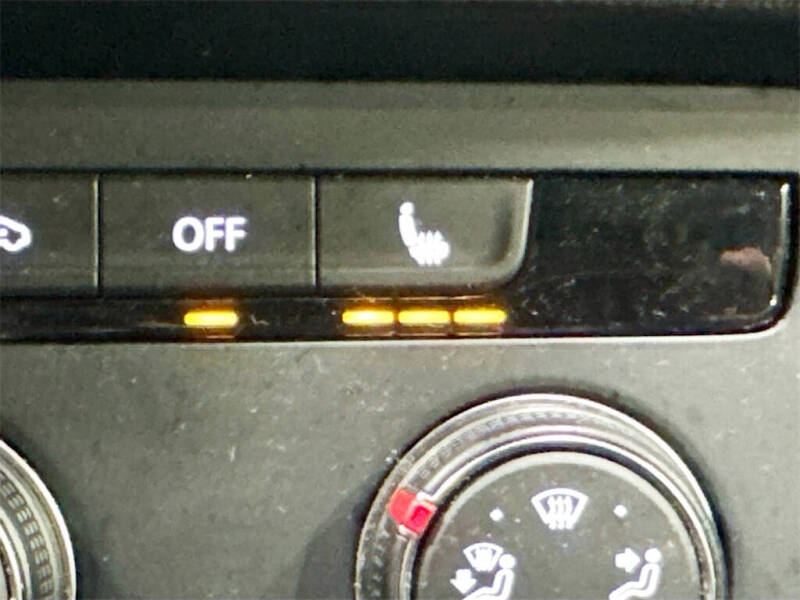 2022 Volkswagen Taos SE 4Motion