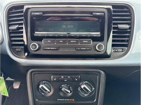 2013 Volkswagen Beetle