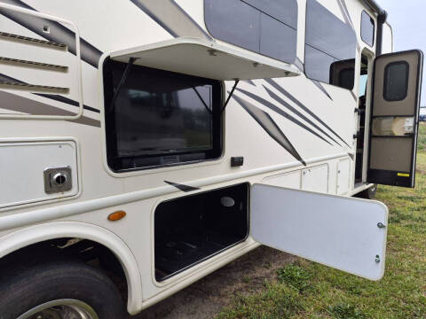 2019 Thor Motor Coach Ace 33.1