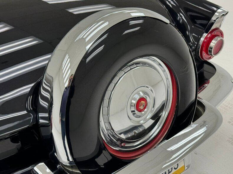 1956 Ford Thunderbird