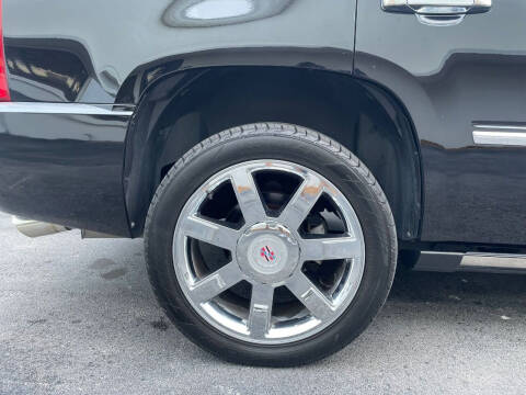 2011 Cadillac Escalade Premium