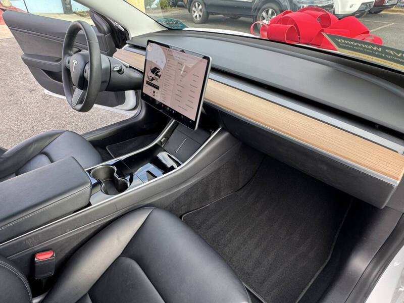2020 Tesla Model 3 Long Range