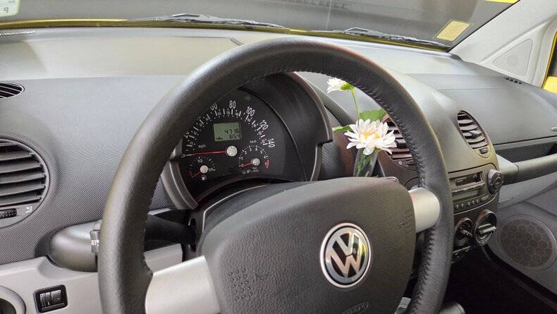 2000 Volkswagen New Beetle GLS