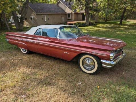 1960 Pontiac Bonneville for sale at Hooked On Classics in Excelsior MN