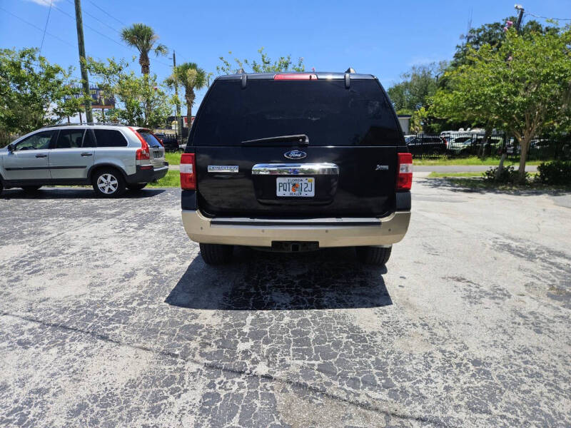 2011 Ford Expedition XLT
