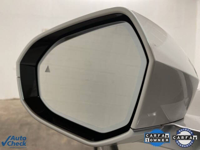 2025 BMW 5 Series 530i xDrive