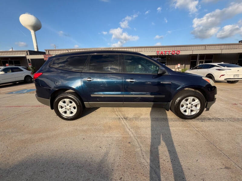 2012 Chevrolet Traverse LS