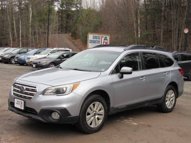 2015 Subaru Outback for sale at CROSS COUNTRY MOTORS LLC in Nicholson PA