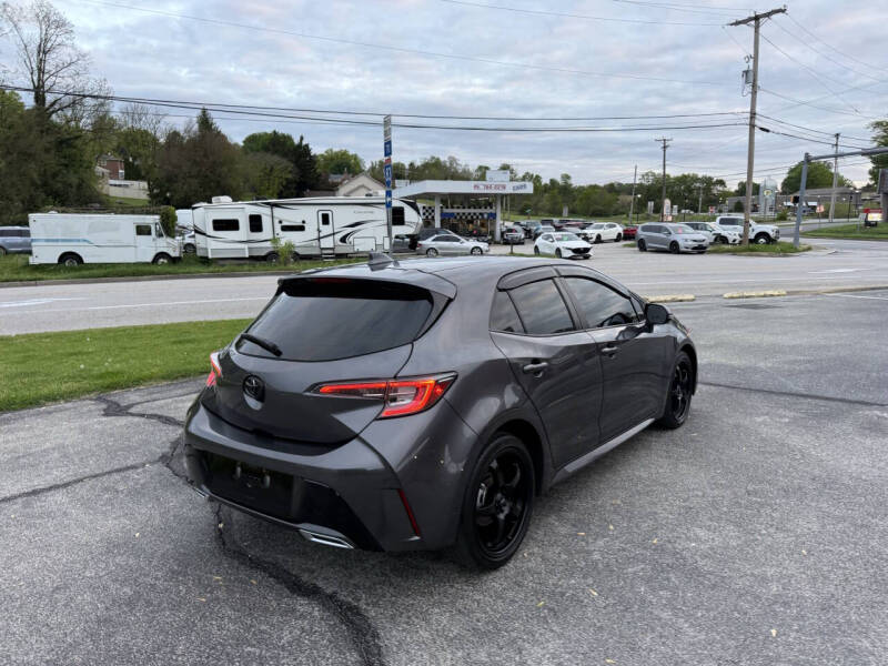 2022 Toyota Corolla Hatchback SE