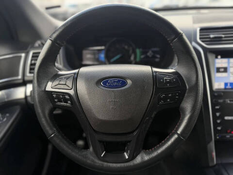 2018 Ford Explorer Sport