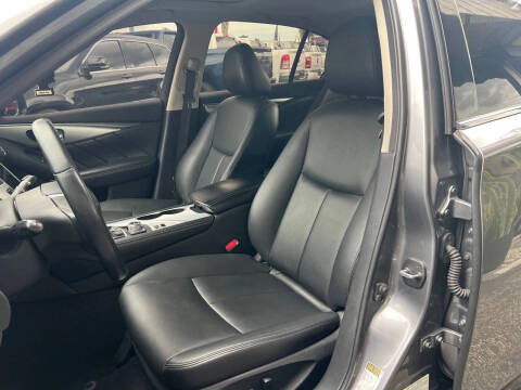 2022 Infiniti Q50 Luxe