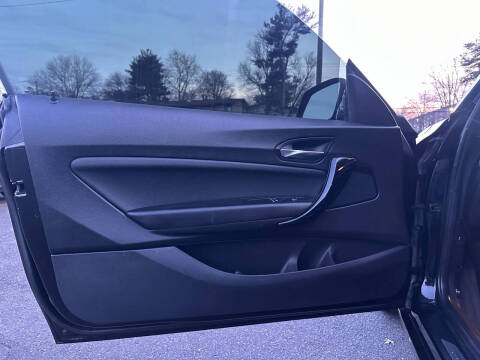 2019 BMW 2 Series 230i